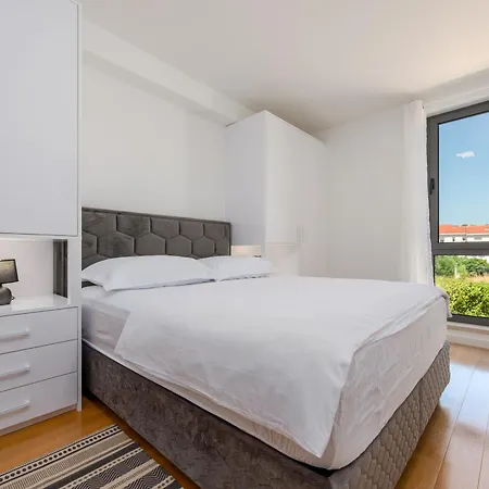 Bingo Borik Apartamento